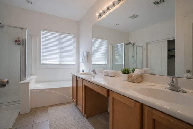 Building Photo - 9377 W Milkweed Loop