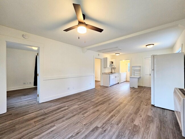 Building Photo - 508 Binghampton St