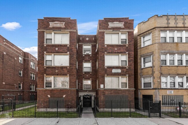 Building Photo - 7120 S East End