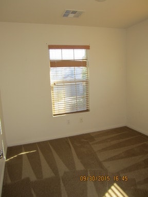 Building Photo - Great 2 story home on a cul-de-sac