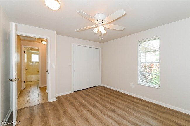 Building Photo - 211 SE 45th St