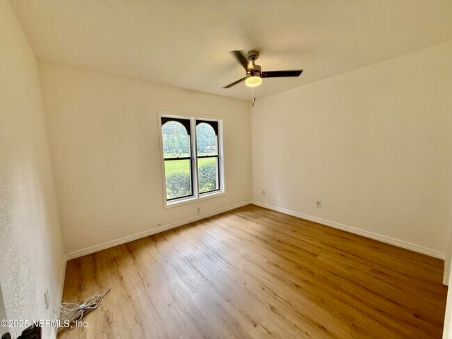 Building Photo - 1220 Foxmeadow Trail