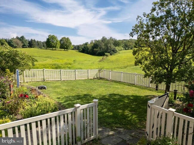 Building Photo - 1458 Highfield Ct