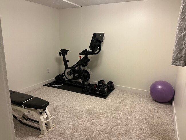 Building Photo - 2765 S Imperial St