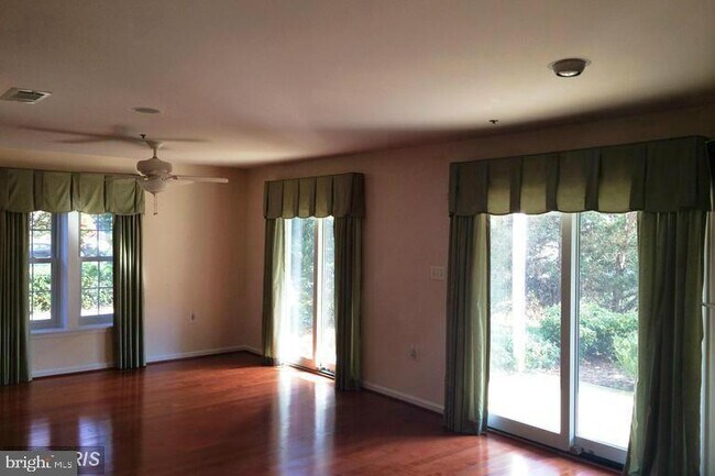 Building Photo - 14317 Runabout Ct