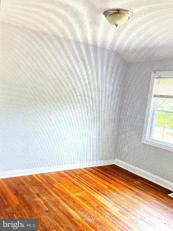 Building Photo - 5602 Northwood Dr