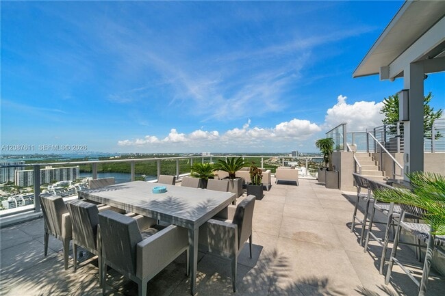 Building Photo - 330 Sunny Isles Blvd