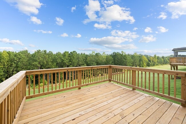Building Photo - 1349 Underbrush Dr