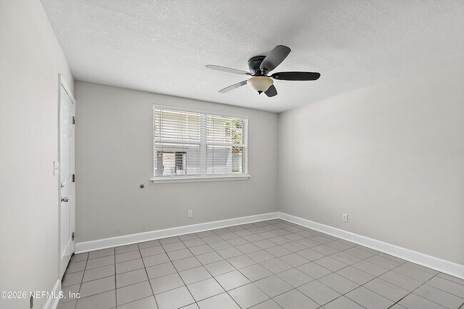 Building Photo - 1511 4th St N