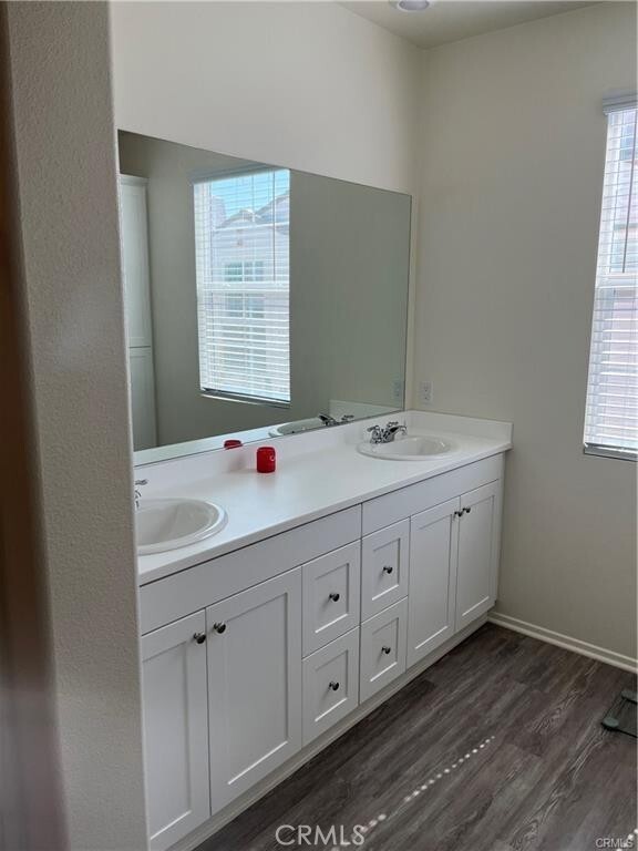 Building Photo - 30419 Town Square Dr