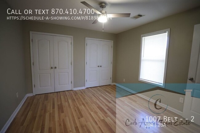 Building Photo - Spacious 2 bed /2 full bath apt - includes...