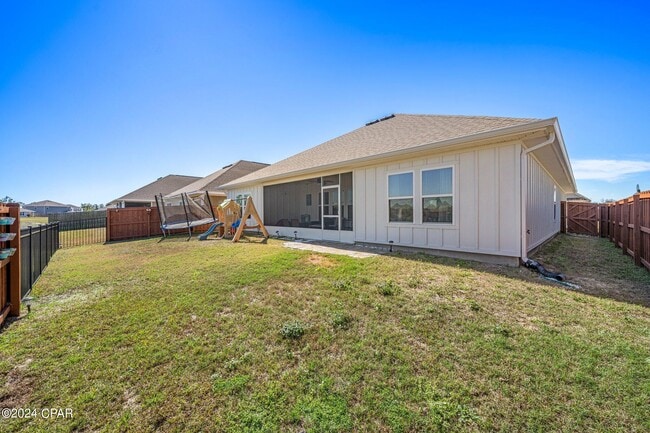 Building Photo - 317 Highbrook Rd