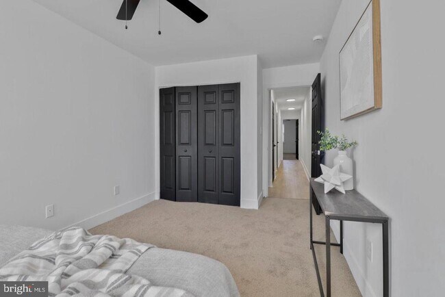 Building Photo - 1706 McCulloh St
