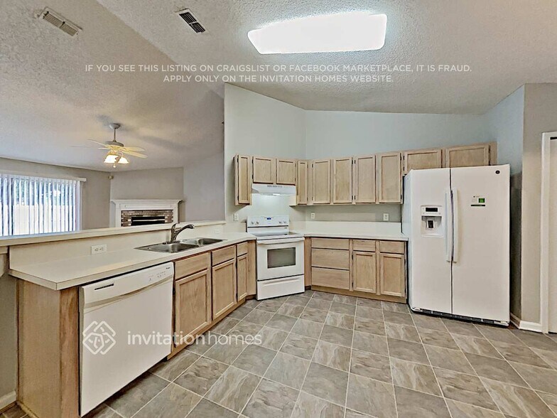 Building Photo - 762 Port Wine Ln