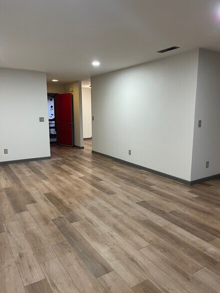 Building Photo - 1032 Friar St