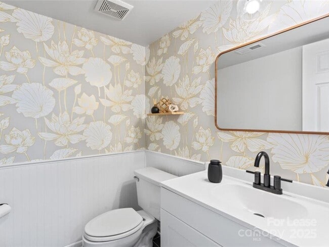 Building Photo - 9423 Harlow Creek Rd