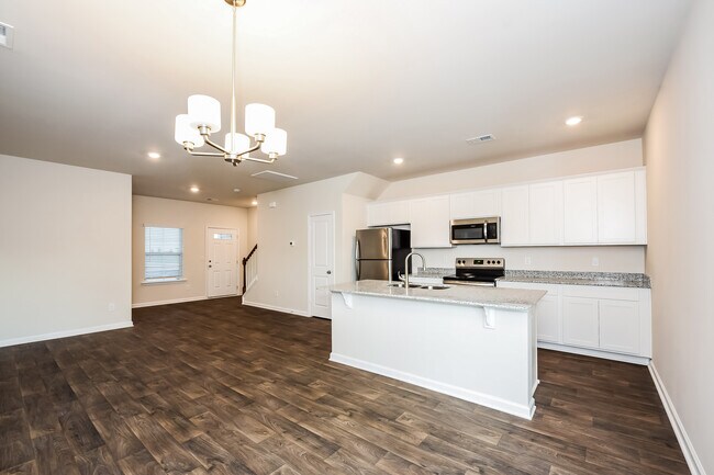 Building Photo - 314 High Grv Wy