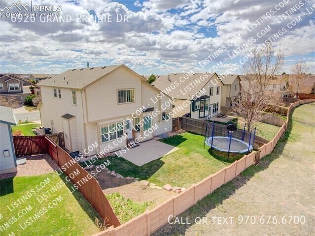 Building Photo - 6926 Grand Prairie Dr