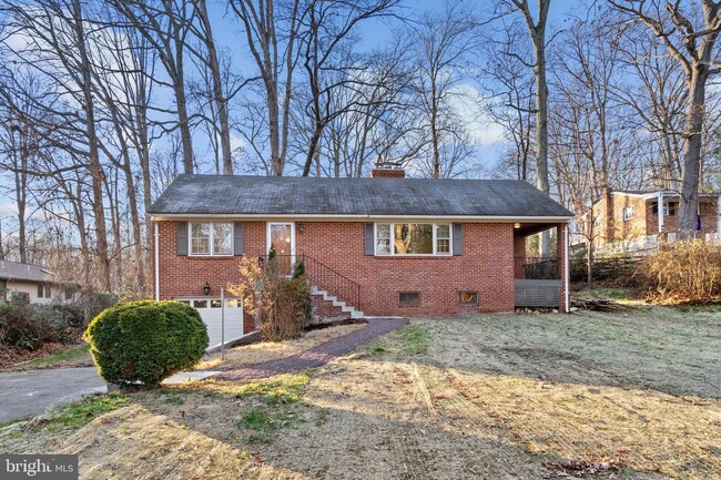 Building Photo - 4118 Burke Station Rd