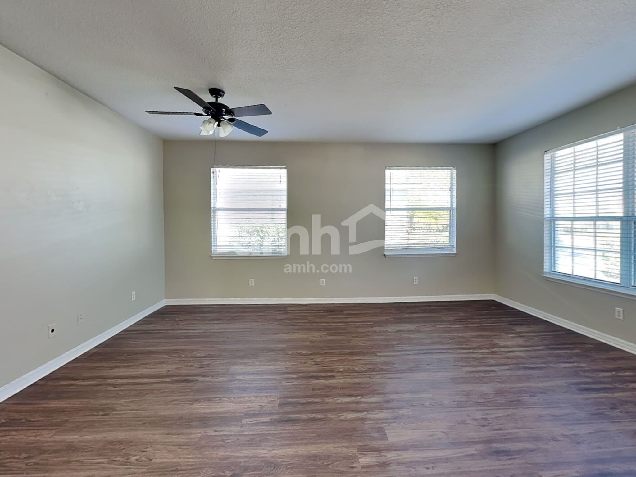 Building Photo - 2311 124th Dr E