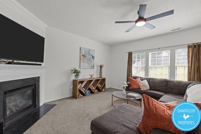 Building Photo - 5332 Seaspray Ln