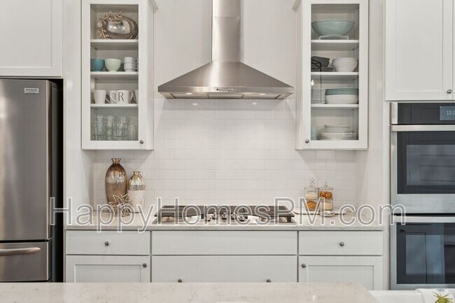 Building Photo - 1610 Florentia St