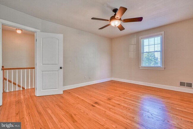 Building Photo - 6473 Blenheim Rd