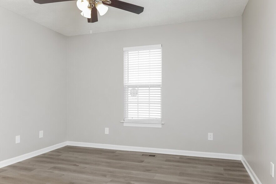 Building Photo - 1774 Lucille Ln