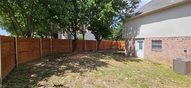 Building Photo - 12718 Hilltop Dr
