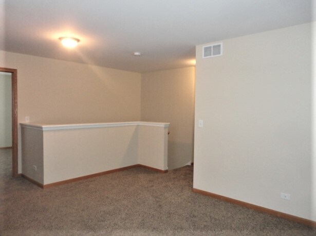 Building Photo - 1217 Violet Ln