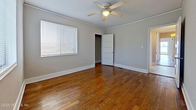 Building Photo - 1436 Le Baron Ave