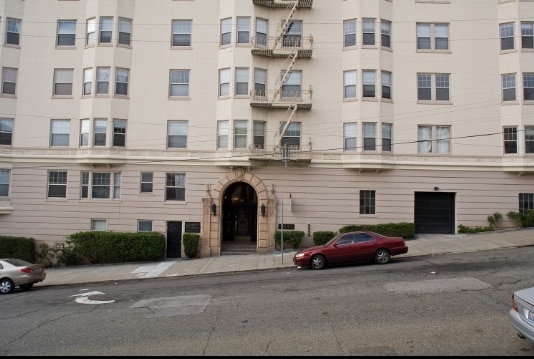 Building Photo - California & Pierce Apartments