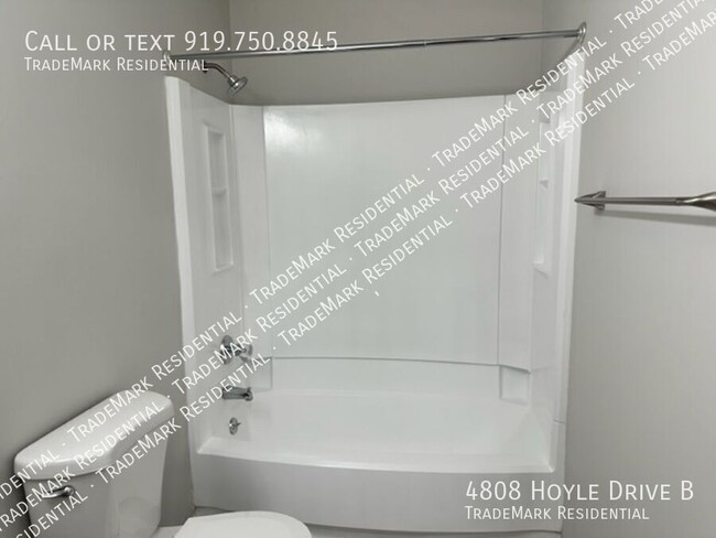 Building Photo - 4808 Hoyle Dr