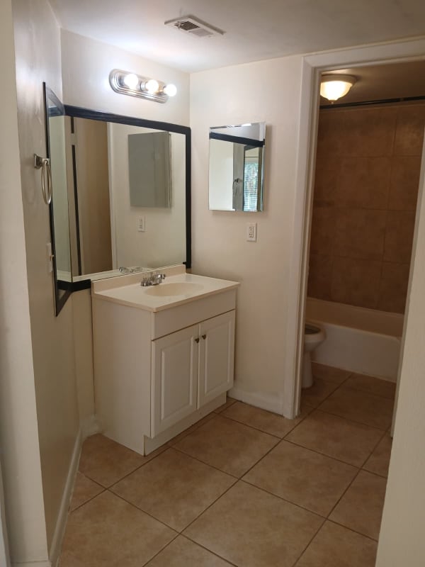 Building Photo - 4308 Aqua Vista Dr