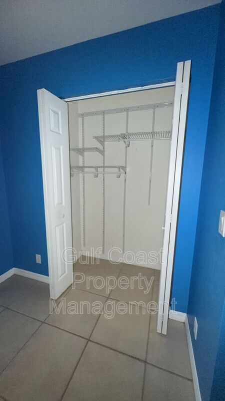 Building Photo - 11652 Pawley Ave