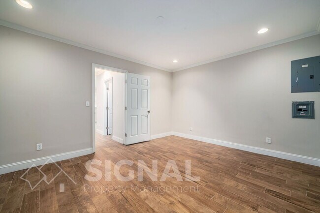 Building Photo - 3417 Wisterwood Ln