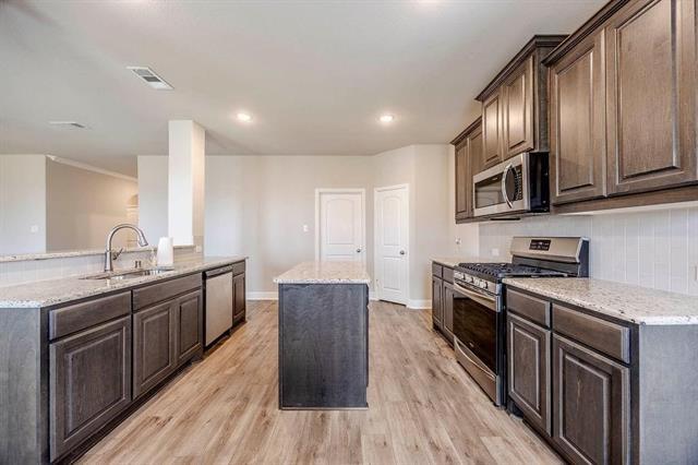 Building Photo - 2916 Bobcat Dr