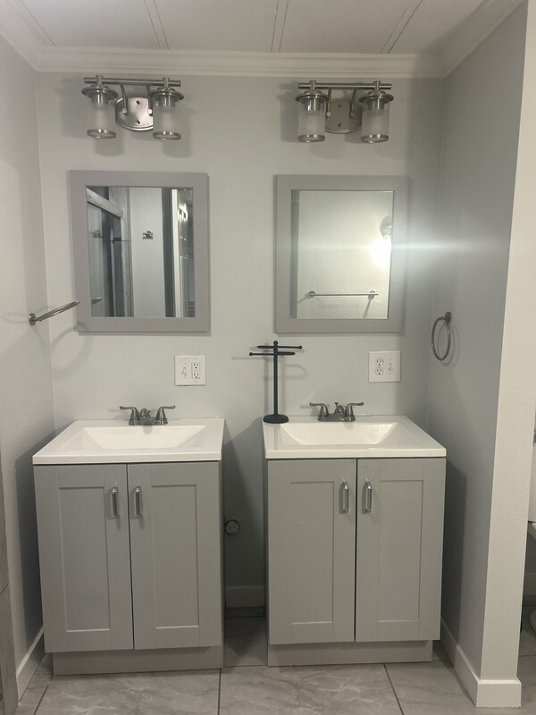 Building Photo - 8449 Moonlight Way