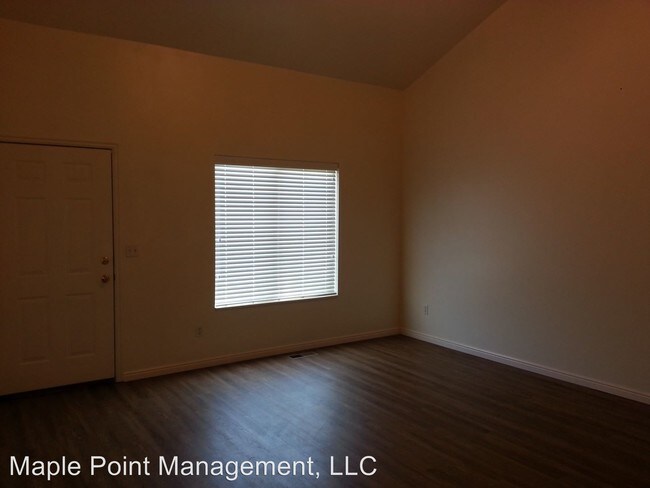 Building Photo - 42 N 640 E