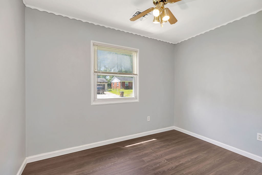 Building Photo - 3232 Deshler Dr