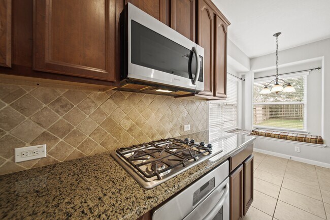 Building Photo - 24430 Silverton Valley Ln