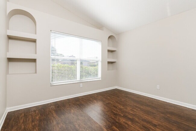 Building Photo - 3048 Merlot Way