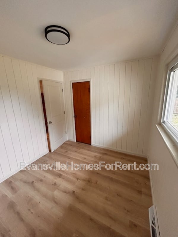 Building Photo - 2416 Margybeth Ave