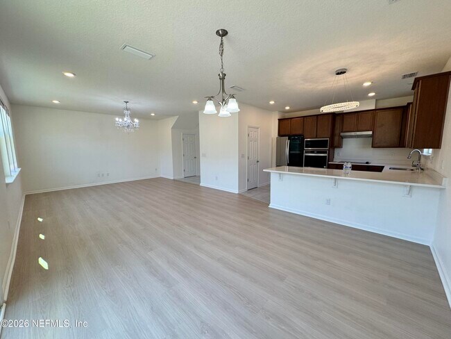 Building Photo - 310 Rambling Brk Trl