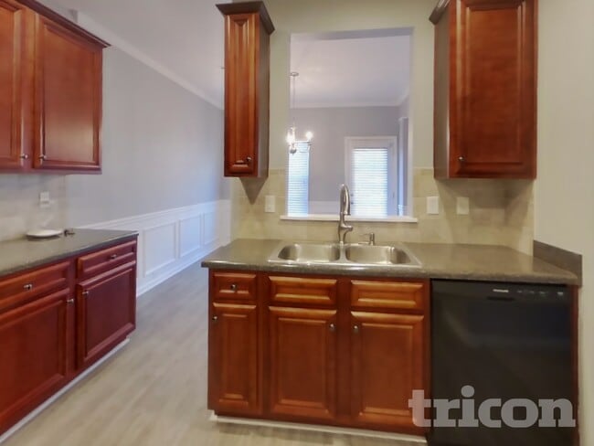 Building Photo - 202 Stephens Mill Dr