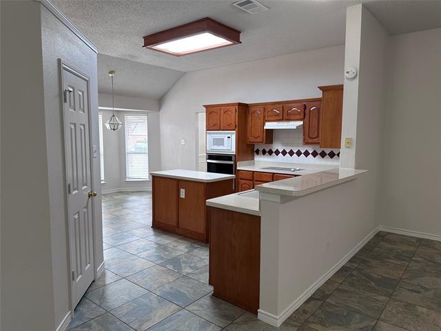 Building Photo - 2514 Chapel Hill Dr