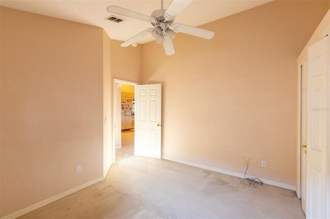 Building Photo - 497 Pickfair Terrace