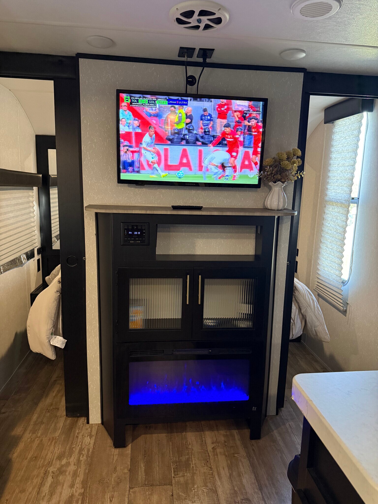 Building Photo - 48 Enos Dr