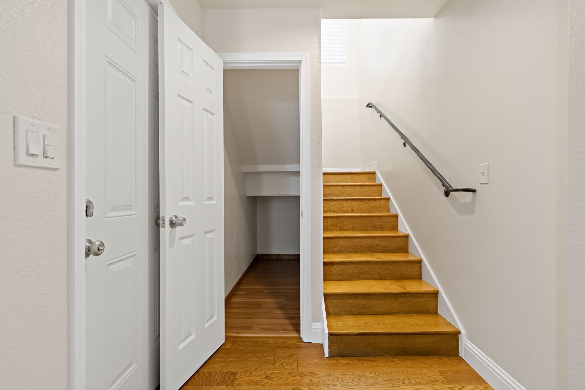 Building Photo - 2644 62nd Ave