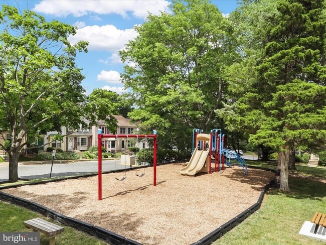 Building Photo - 5513 Ridgeton Hill Ct